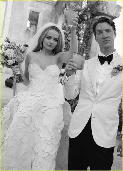 joey king hochzeit|Joey King’s Wedding Photos Revealed, Weds Steven。